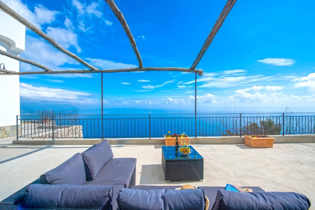 Amalfi Hills Aparthotel Exterior foto
