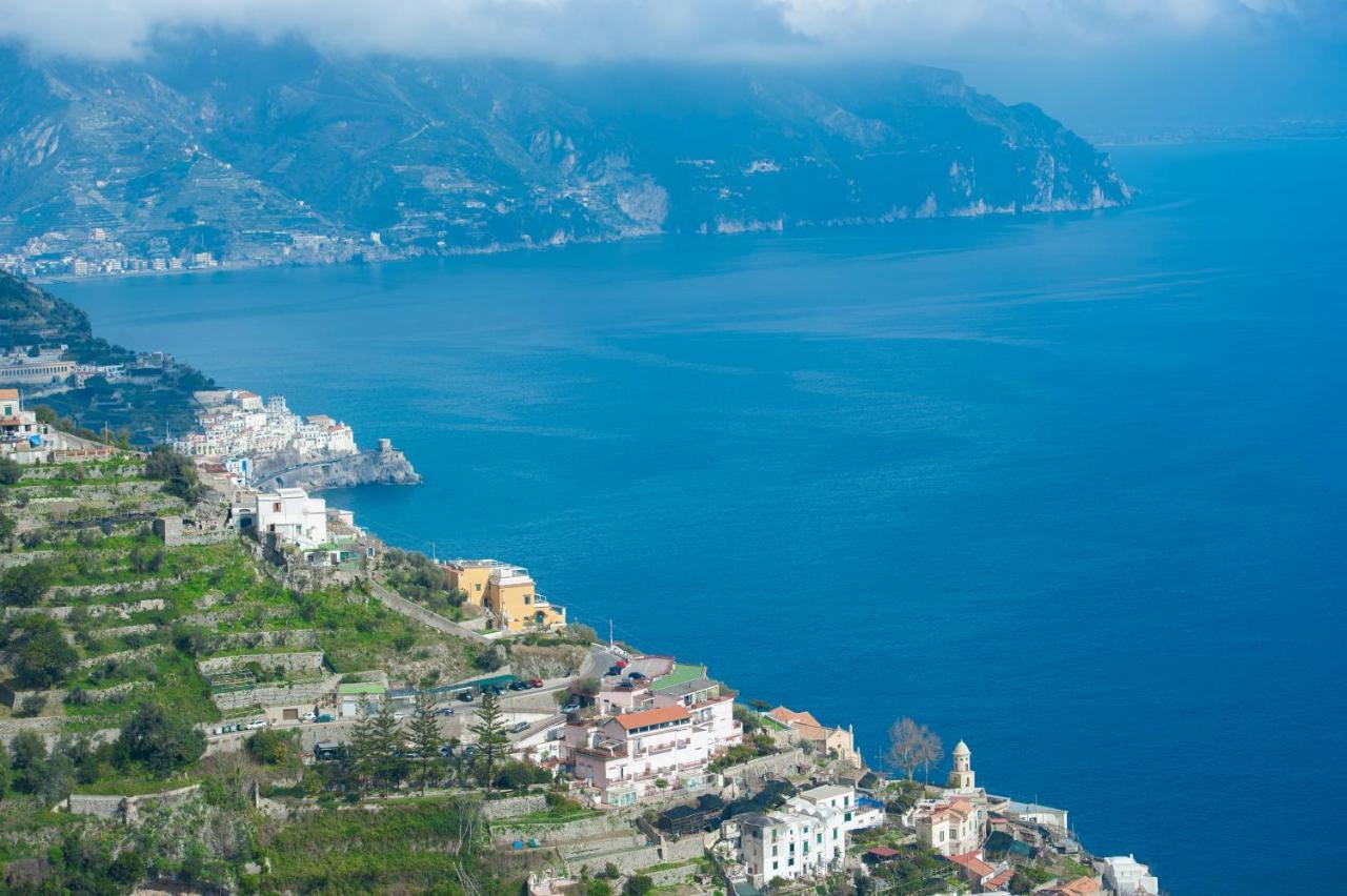 Amalfi Hills Aparthotel Exterior foto
