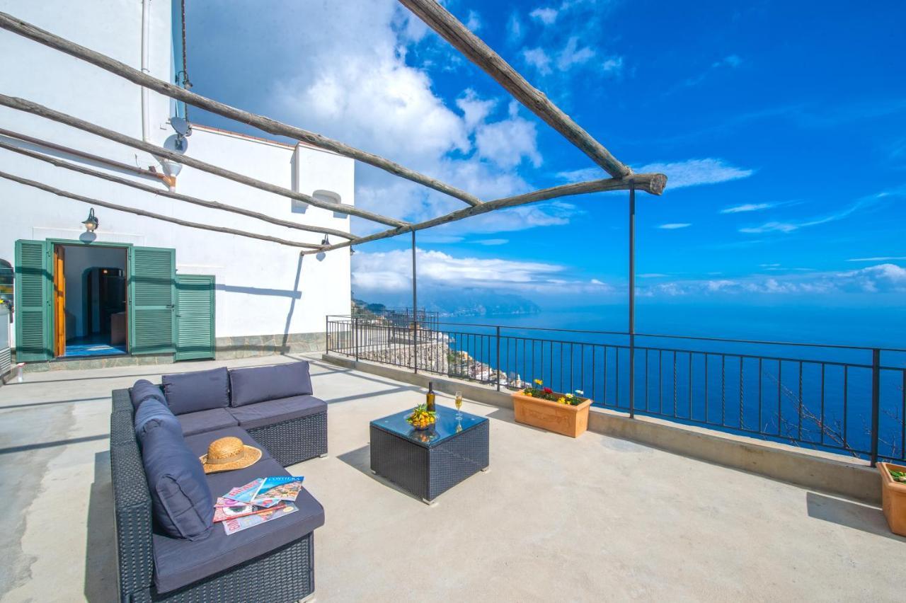 Amalfi Hills Aparthotel Exterior foto