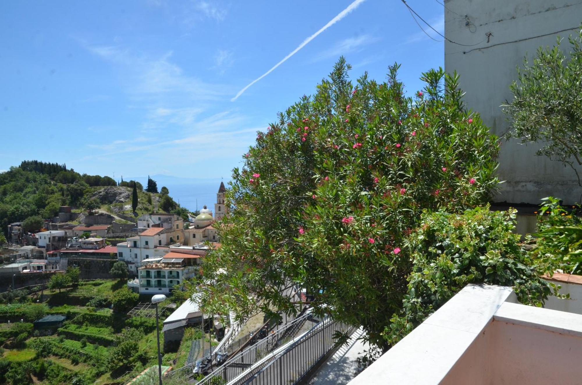 Amalfi Hills Aparthotel Quarto foto