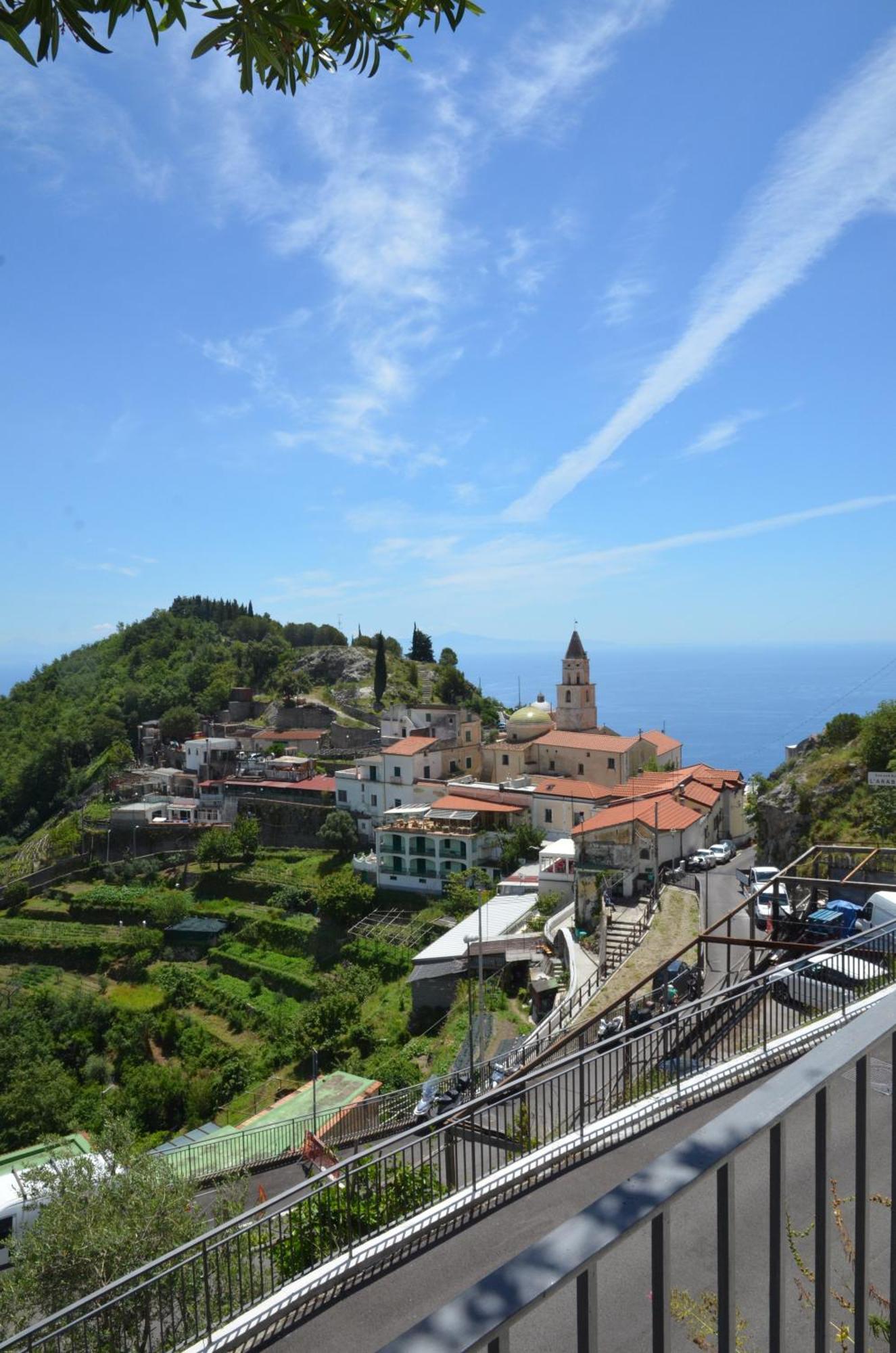 Amalfi Hills Aparthotel Quarto foto