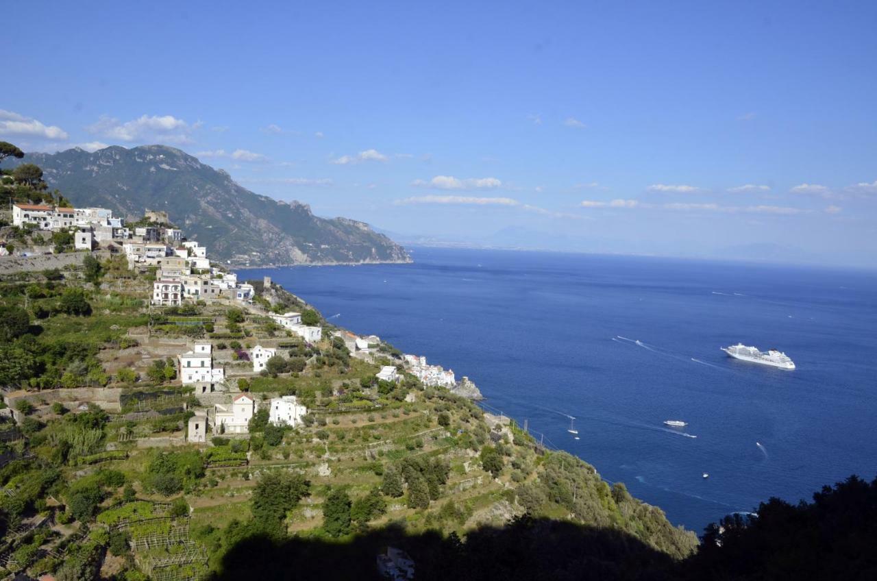 Amalfi Hills Aparthotel Exterior foto
